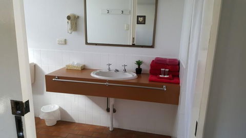 Siesta Villa Motel - Accommodation Rockhampton 7