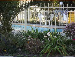 Highway Inn Motel - Accommodation Rockhampton 3