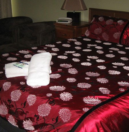 Riverbank Park Motel - Accommodation Rockhampton 1