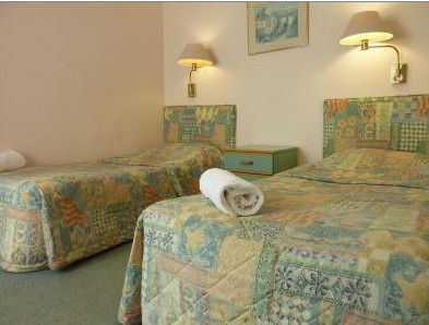 Sapphire Waters Motor Inn - Accommodation Rockhampton 2