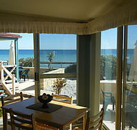 The Macs Beachfront Villas - Accommodation Rockhampton
