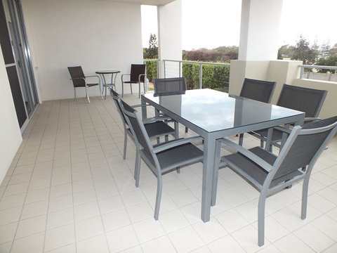 Pacific Marina Apartments - Accommodation Rockhampton 2