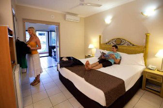 Regal Port Douglas - Accommodation Rockhampton 2