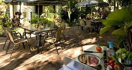 Tropic Towers Apartments - Accommodation Rockhampton 3