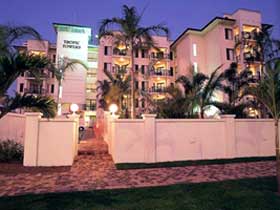 Tropic Towers Apartments - Accommodation Rockhampton 0