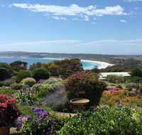 Emu Bay Holiday Homes - Accommodation Rockhampton