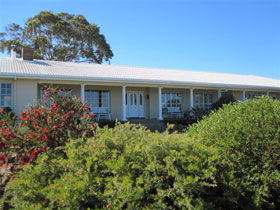The Grange - Accommodation Rockhampton 0