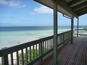 Sunset Escape - Accommodation Rockhampton 0