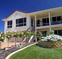 Scenic Encounter Bed and Breakfast - Accommodation Rockhampton