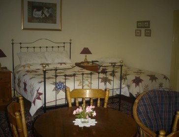 Robe House - Accommodation Rockhampton 4