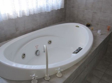 The Grange - Accommodation Rockhampton 3