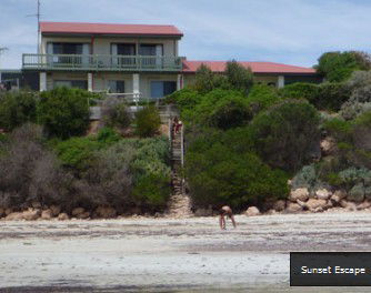 Sunset Escape - Accommodation Rockhampton 1