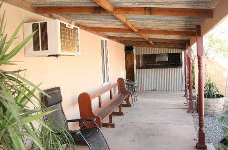 Meaney's Rest - Accommodation Rockhampton 2