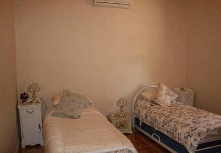 Meaney's Rest - Accommodation Rockhampton 4
