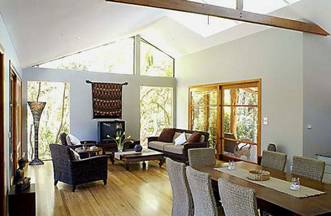 Absolute Karuna - Accommodation Rockhampton 4