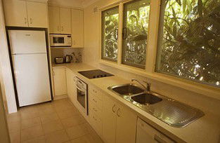 Ava Holiday Beach House - Accommodation Rockhampton 1