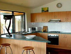 Bangalow Retreat - Accommodation Rockhampton 2