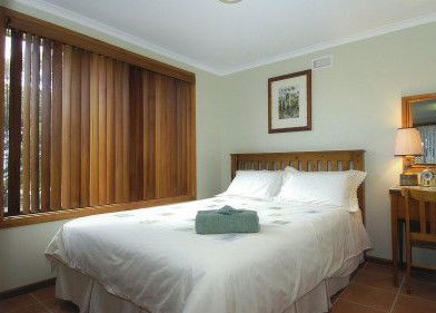 Loverings Beach House - D'estrees Bay - Accommodation Rockhampton 3