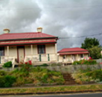 Tier View Twin Cottages