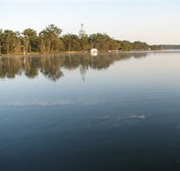 Bentley Waterfront - Accommodation Rockhampton