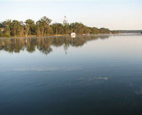 Bentley Waterfront - Accommodation Rockhampton 0