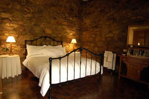 Byronsvale Bed & Breakfast - Accommodation Rockhampton 2