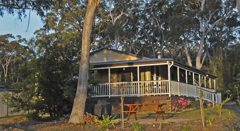 Bush And Bay Cottage - Accommodation Rockhampton 5