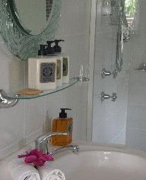 CeeSpray On Owen Bed And Breakfast - Accommodation Rockhampton 3
