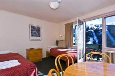 Kasees Apartments And Mountain Lodge - Accommodation Rockhampton 2