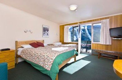 Kasees Apartments And Mountain Lodge - Accommodation Rockhampton 3