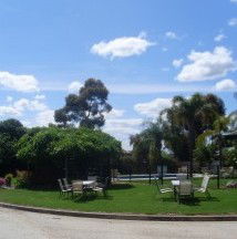 Federation Motor Inn - Accommodation Rockhampton 1