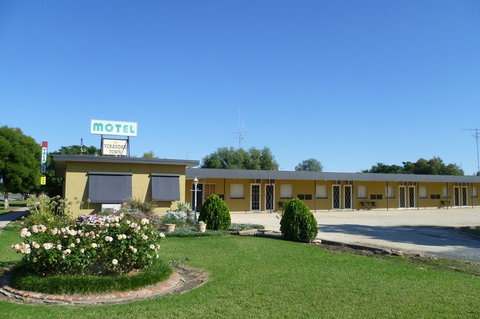 Lockhart Motel - Accommodation Rockhampton 0