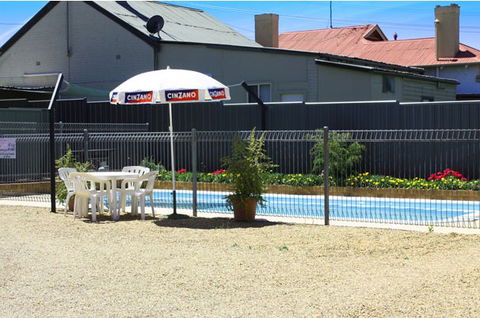 Camellia Motel - Accommodation Rockhampton 1