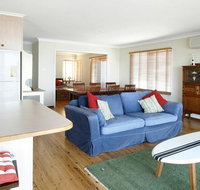 90 Oceans Edge - Accommodation Rockhampton