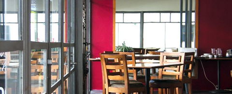 Altamont Hotel - By 8Hotels - Accommodation Rockhampton 0