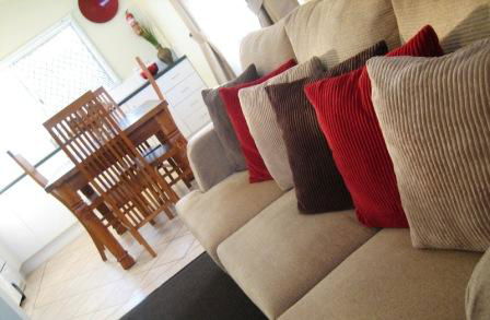 Coconut Palms On The Bay - Accommodation Rockhampton 2