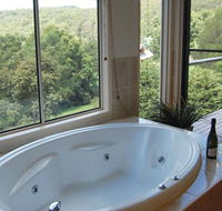Ravensbourne Escape Kookaburra Kottage - Accommodation Rockhampton