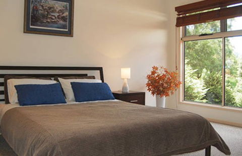 Ravensbourne Escape Kookaburra Kottage - Accommodation Rockhampton 1