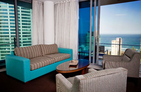 Wyndham Surfers Paradise - Accommodation Rockhampton 7