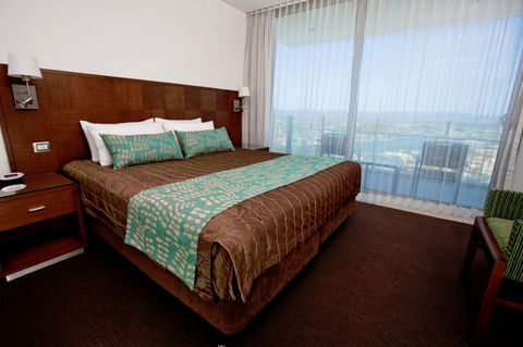 Wyndham Surfers Paradise - Accommodation Rockhampton 8
