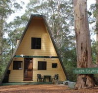 Green Leaves Cabin