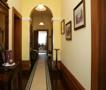 Weelaway On Gregory - Accommodation Rockhampton 2