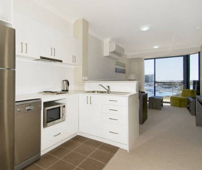 Quality Suites Crest Mandurah - Accommodation Rockhampton 2