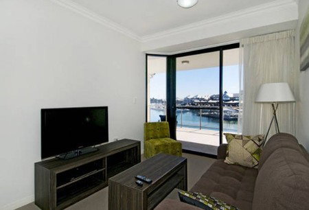 Quality Suites Crest Mandurah - Accommodation Rockhampton 3