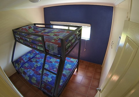 Driftwood Motel & Holiday Units - Accommodation Rockhampton 3