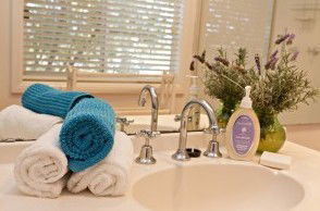 Colenso Country Retreat And Walker’s Cottage  - Accommodation Rockhampton 2