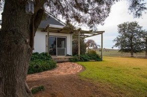 Colenso Country Retreat And Walker’s Cottage  - Accommodation Rockhampton 4