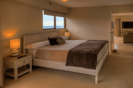 Esplanade Luxury Beachfront Apartments - Accommodation Rockhampton 3