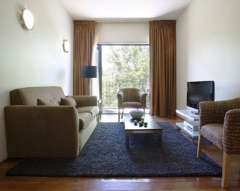 The York Canberra - Accommodation Rockhampton 4