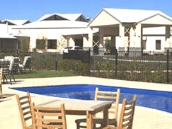 Doherty St Helens Resort - Accommodation Rockhampton 2